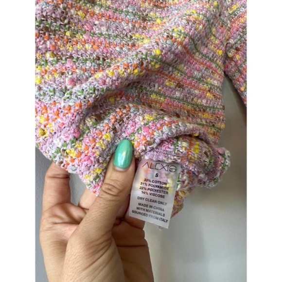 Alexis Ezza Metallic fuzzy Knit Top Women's Cherry Blossom Size: Small NWOT - Picture 7 of 8